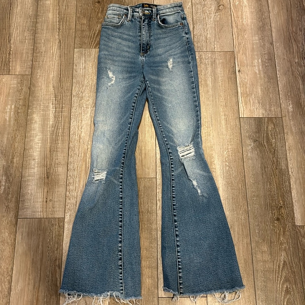 Levi flared jeans
